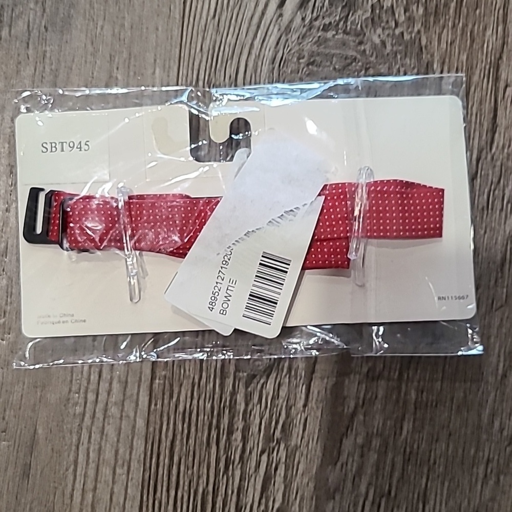 Isaac Mizrahi Red Polka Dot Bow Tie - Picture 2 of 2